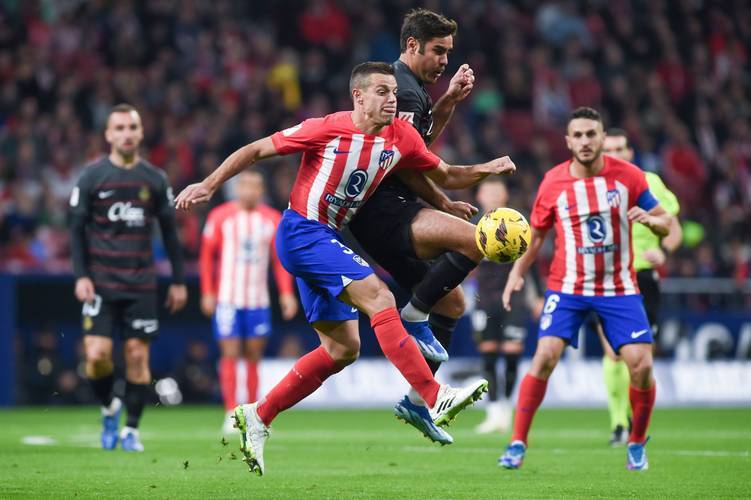 官方：角田凉太朗回归横滨水手；据悉转会费120万镑（官方宣布：角田凉太朗重返横滨水手，转会费据称为120万英镑）