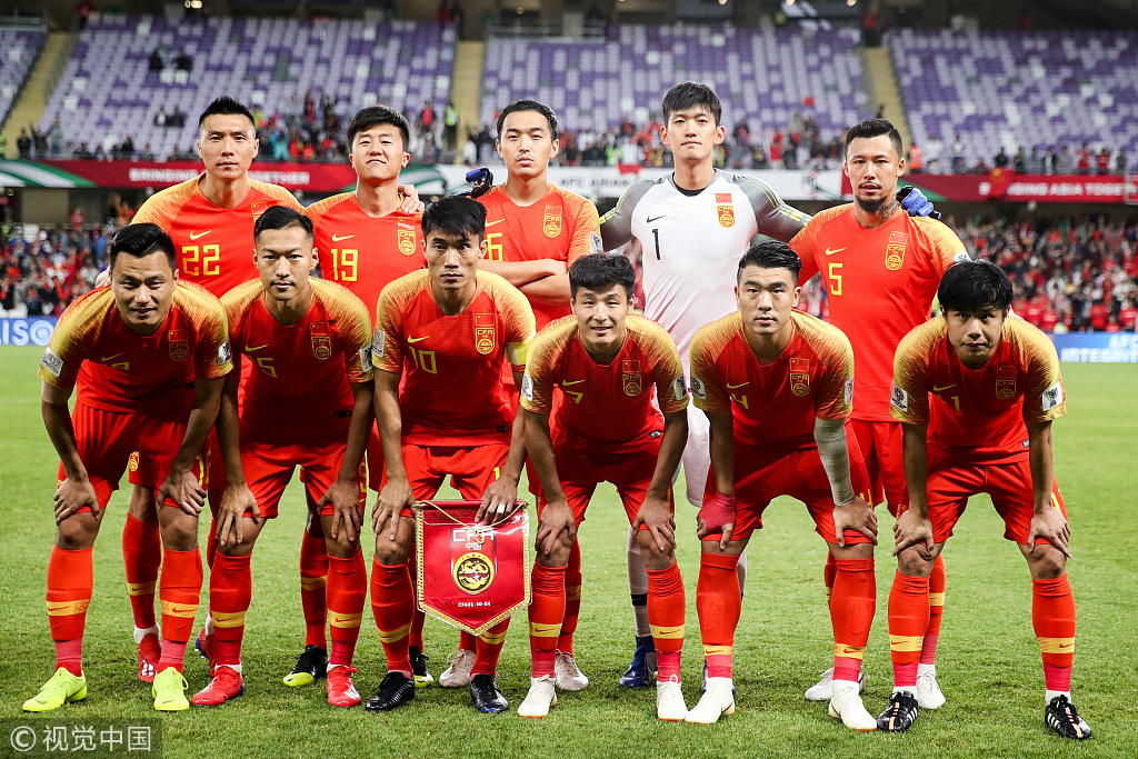 承担重任！巴特勒15中7轰24分8板10助（扛起重担！巴特勒15投7中砍下24分8篮板10助攻）