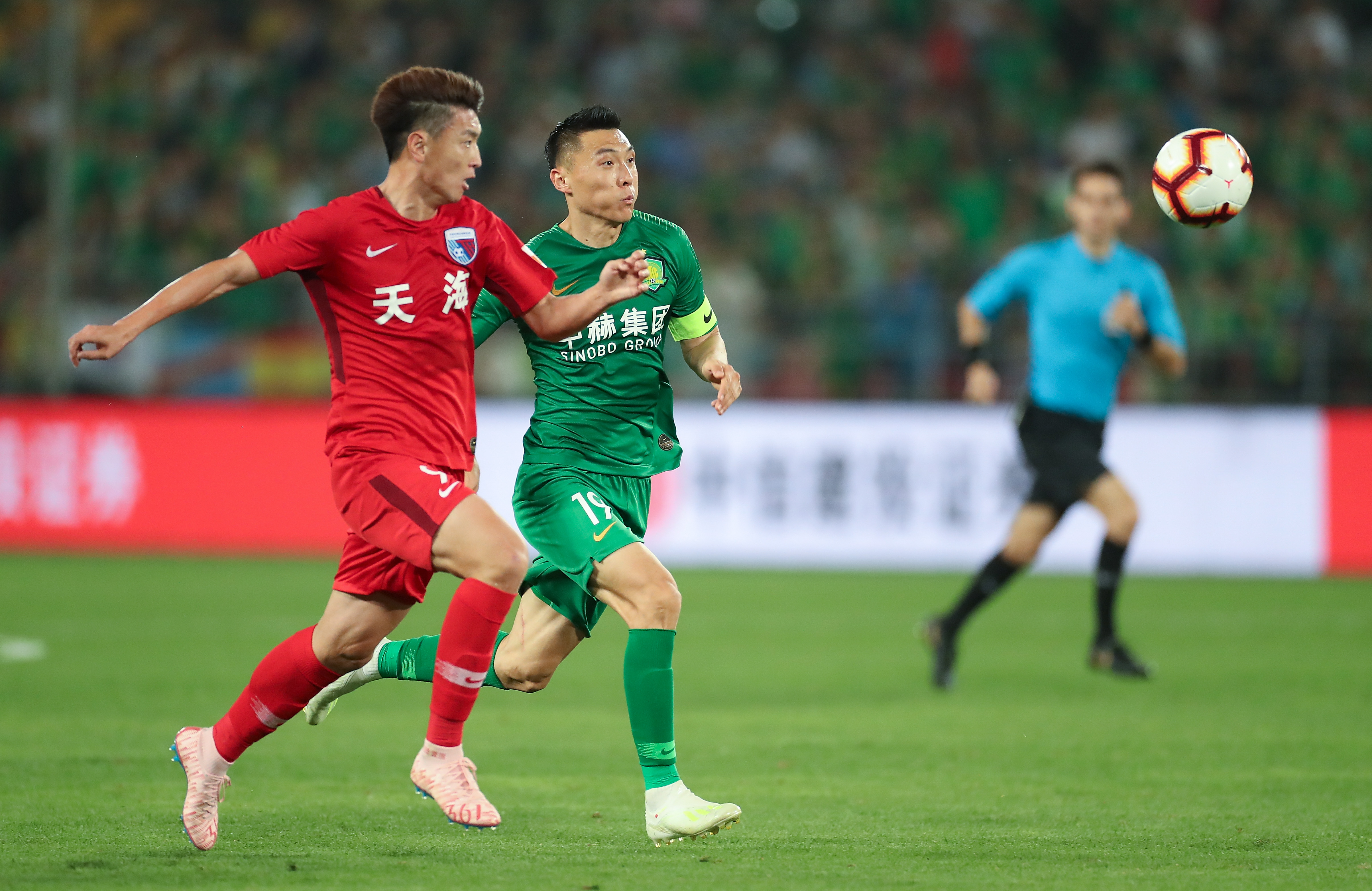 阿什利·科尔打造他心目中最完美的英超后卫（阿什利·科尔心目中最理想的英超后卫画像）