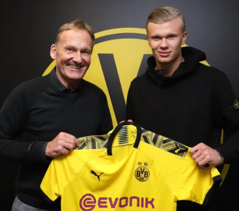 U17国少vs东帝汶U17：万项、帅惟浩首发，邝兆镭替补（U17国少迎战东帝汶U17：万项、帅惟浩进入首发，邝兆镭列替补）