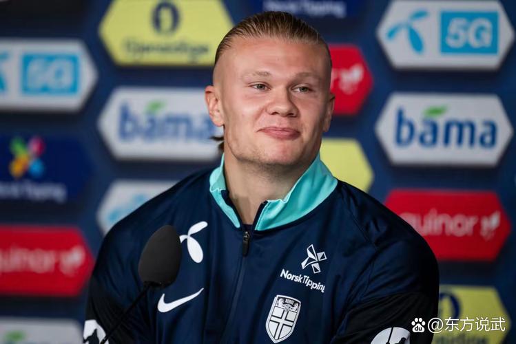 英媒：罗克回归巴甲后浴火重生，曼联盼补强锋线已对他关注（英媒：罗克重返巴甲强势复苏，曼联为补强锋线已将其纳入考察）