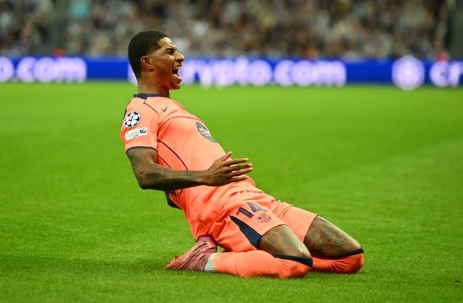 💡早报：利物浦曼城双双折戟，巴萨拜仁收获大胜（晨报：利物浦曼城同遭失利，巴萨拜仁大胜告捷）