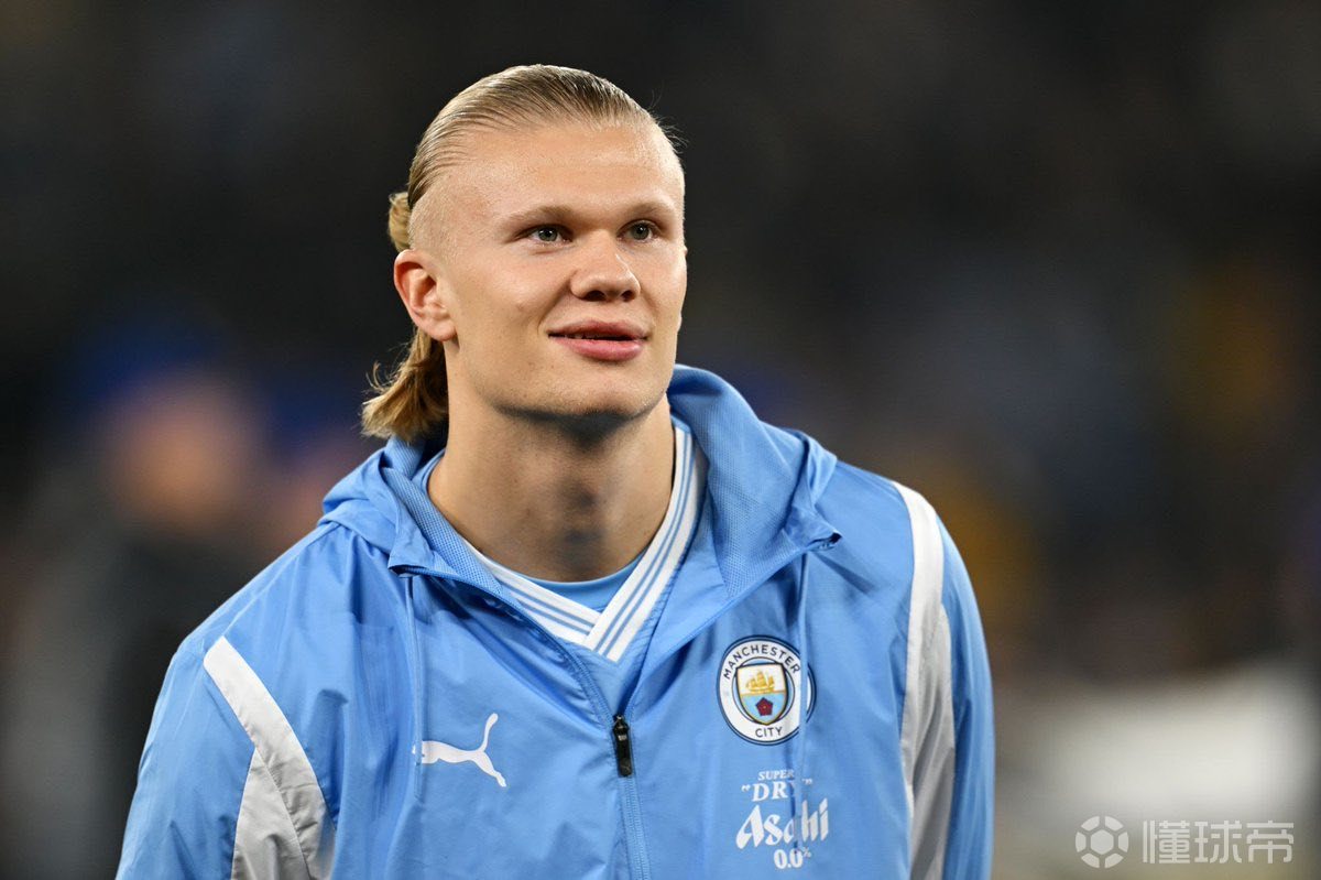 全明星投票榜首之争白热化（全明星票选榜首争夺战愈发激烈）